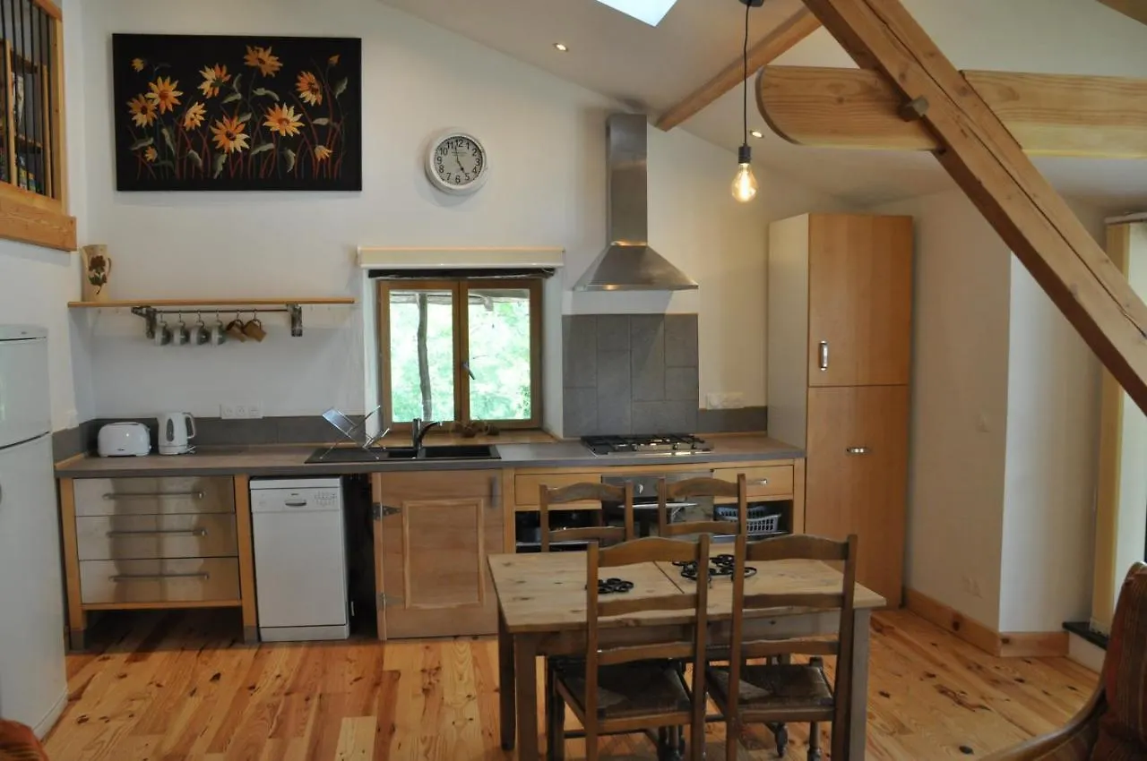 Holiday home Gite 'Le Jasmin' Lescure